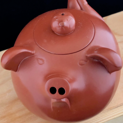 Grumpy Pig and Baby Piglet Teapot