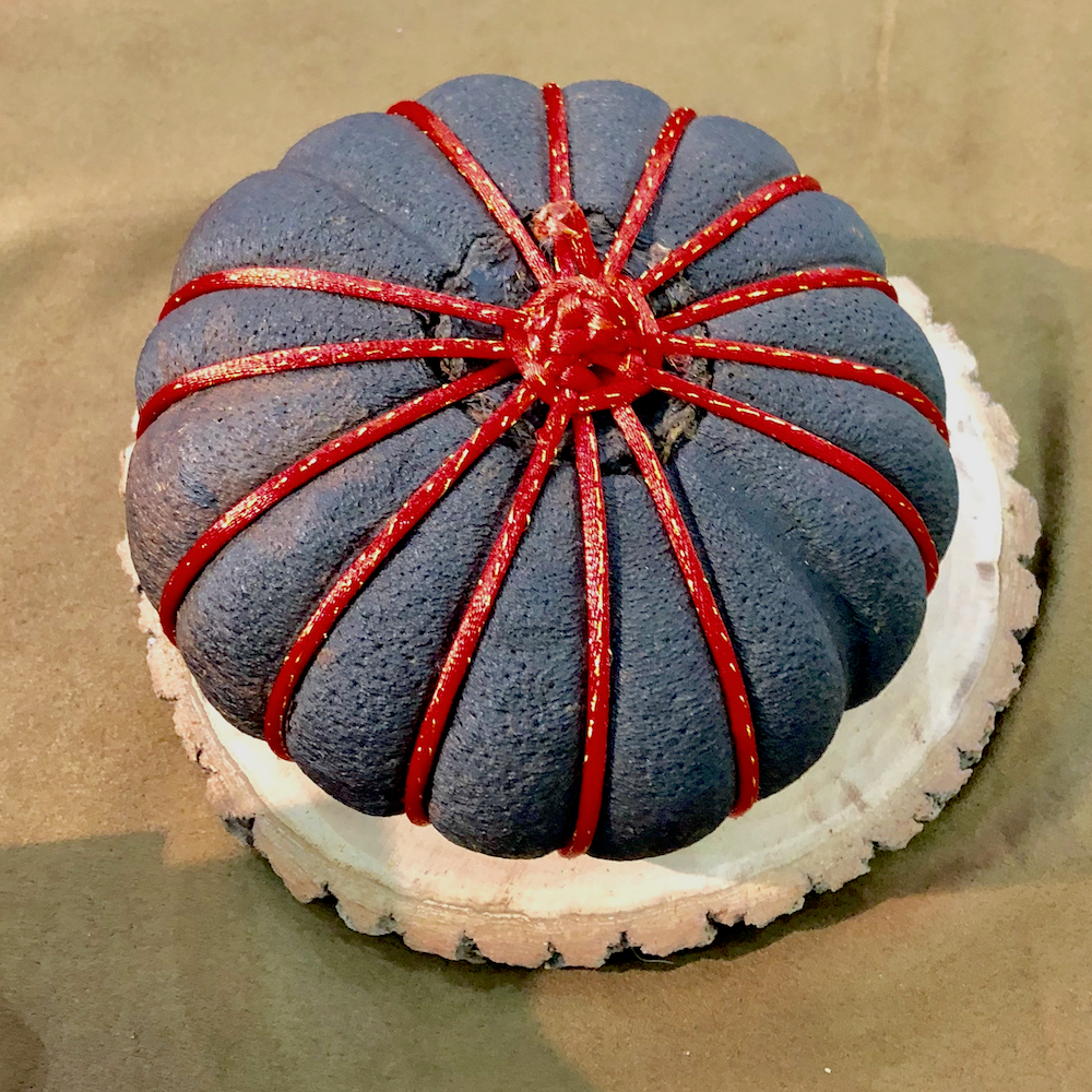 *Rare* 8-Year Aged Pomelo Tea - Aged Tie Guan Yin