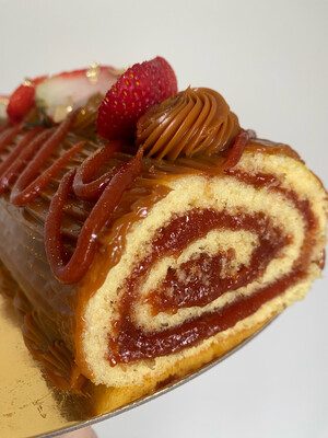 Brazo Gitano cubierto de dulce de leche