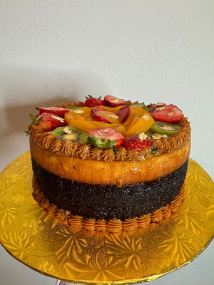 Torta Quesillo con Frutas