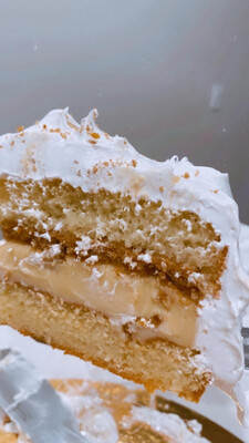 Lemon Pie Cake