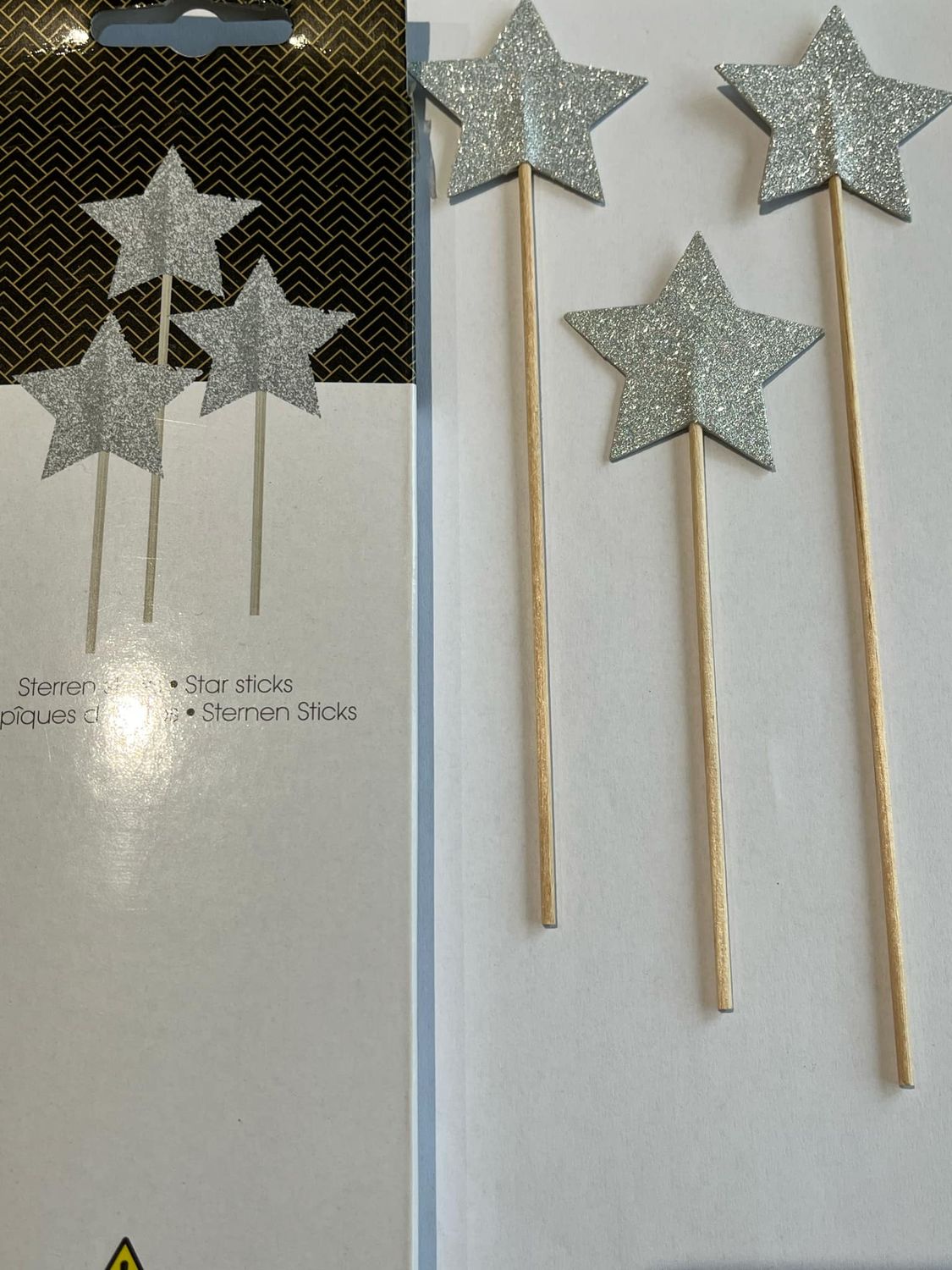 Party Stars Feeststokjes 3 zilveren Sterren 22, 19 en 15 cm