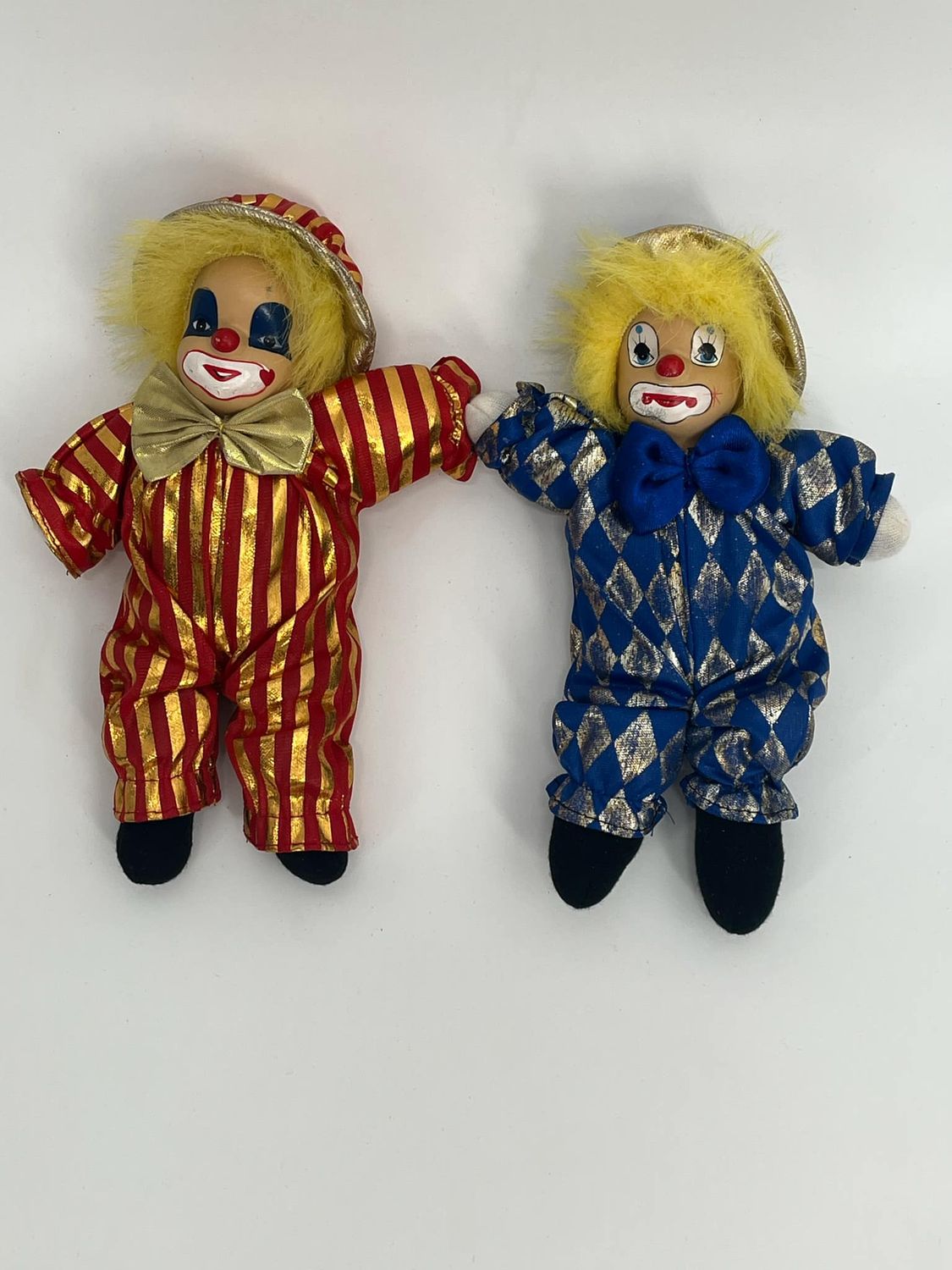 clown 20 cm  blauw of rood