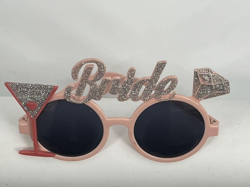 💍 Bride Pink Glasses – The Ultimate Bachelorette Accessory ✨