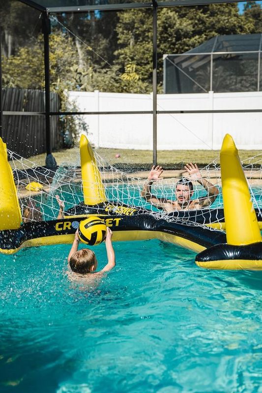 🏐🌊 Crossnet Opblaasbaar Poolvolleybal Net met Zwembal