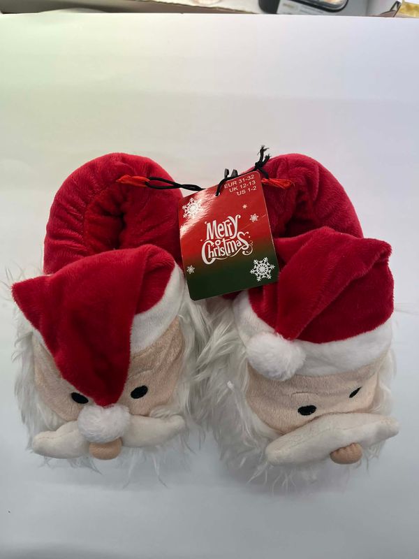 🎄 Kerstsloffen Maat 31-32 – Zachte Antislip Pantoffels met Kerstmotief 🧦❄️