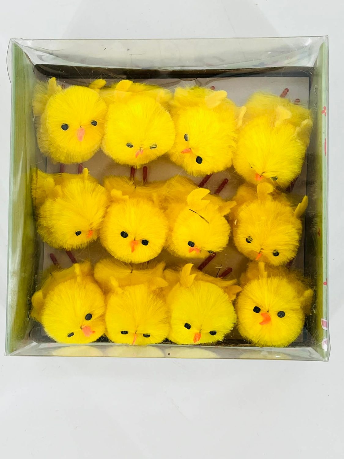 Paaskuikentjes geel 12 cm  paasdecoratie 4 cm