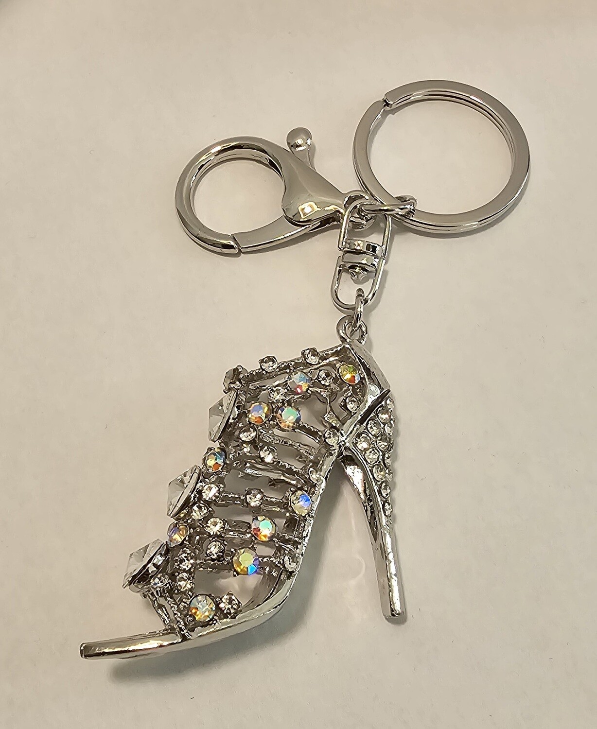 Schoen met grote Diamant