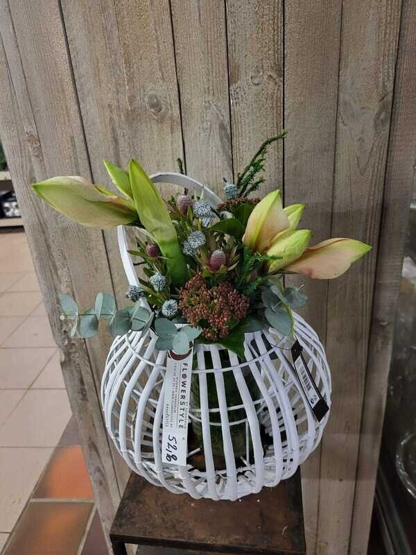 Kerstbloemstuk Light