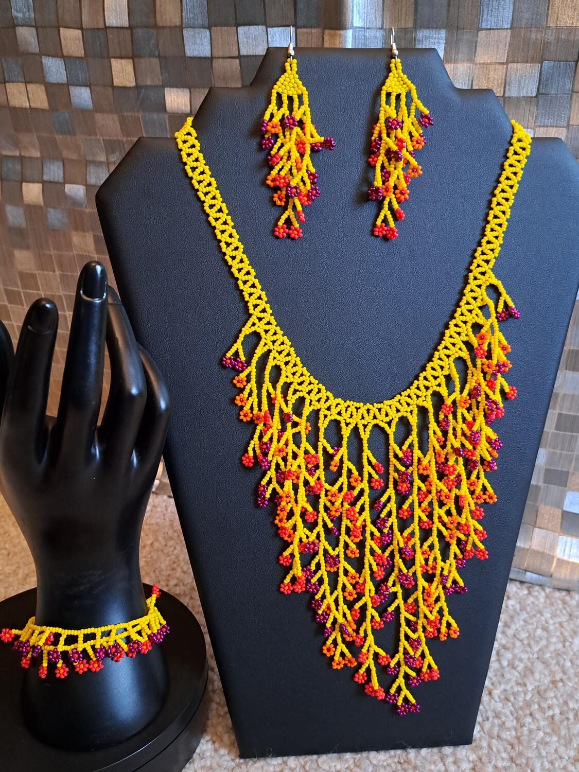 KETTING KLEINE BLOEM WATERVAL.