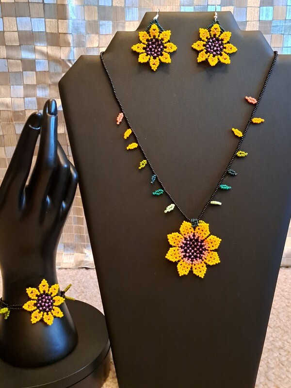 Set Bladeren ketting.
