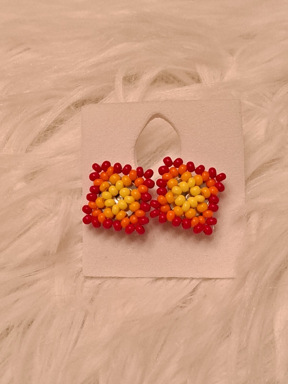 Gelijmde Vierkante Oorbellen.