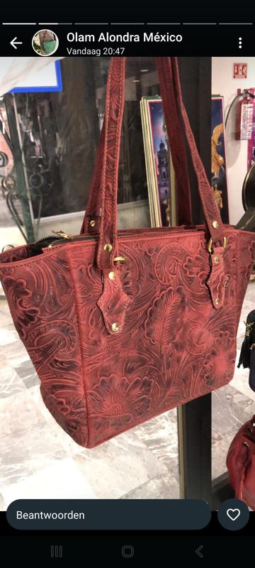 LEDEREN HANTAS CARLOTA