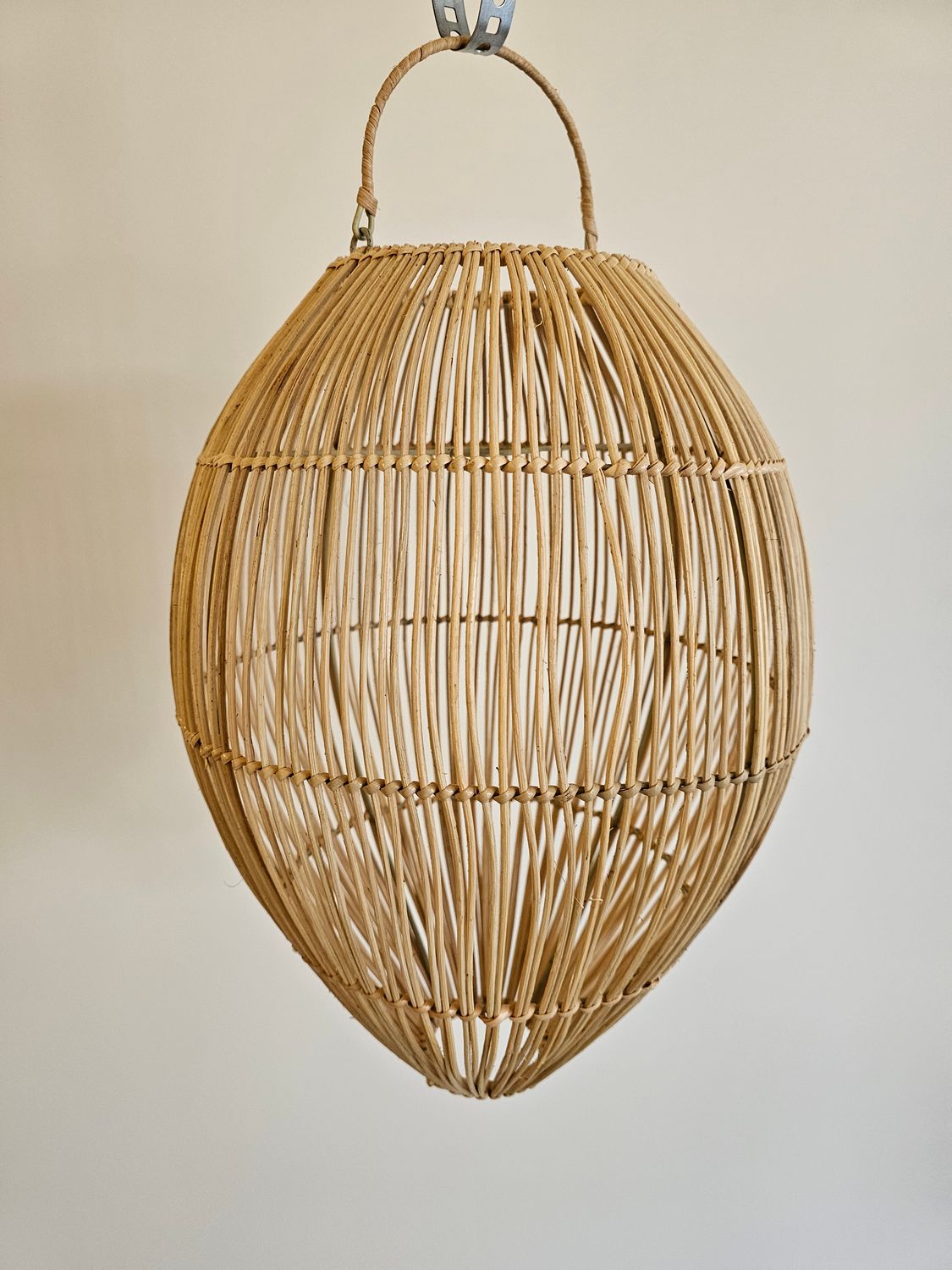 Rotan luchter ovaal.