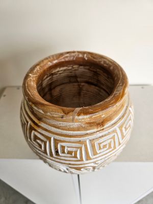 Houten pot Guci Ada