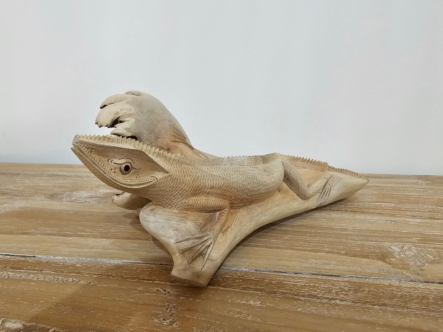Gekko Mango wood