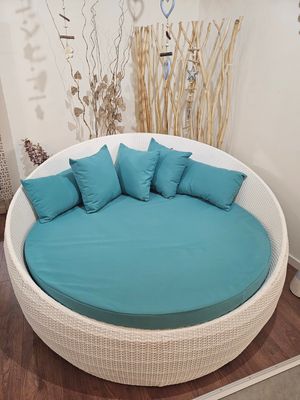 Lounge-bed rond.