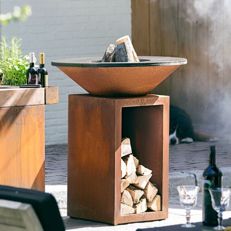 OFYR Classic Storage Corten 85 buitenkeuken met houtopslag in sokkel, MeatMan