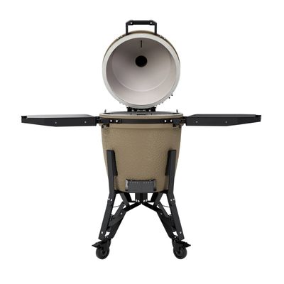 The Bastard PRO Desert Sand open kookrooster warme kleur BBQ sessie