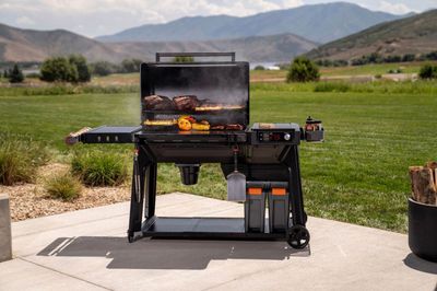 Traeger Woodridge PRO open PRO kookoppervlak vlees smoke BBQ