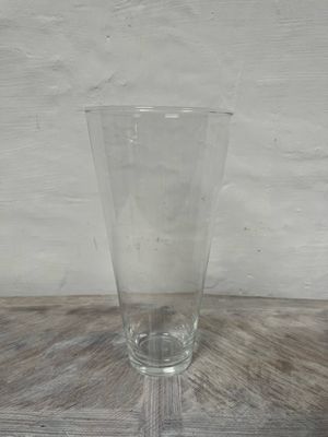 Grote doorzichtige glazen vaas