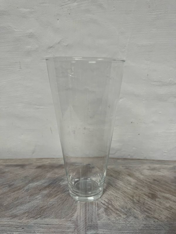 Grote doorzichtige glazen vaas