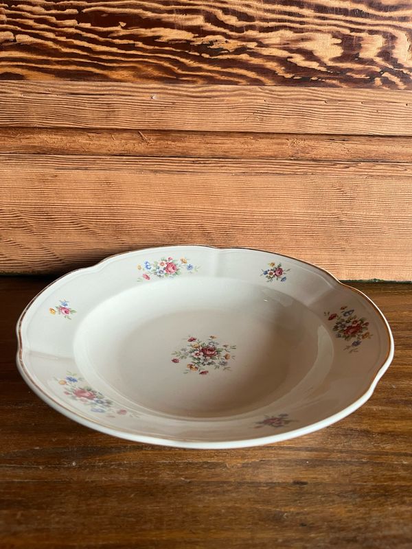 *Soepbord met bloemen motief