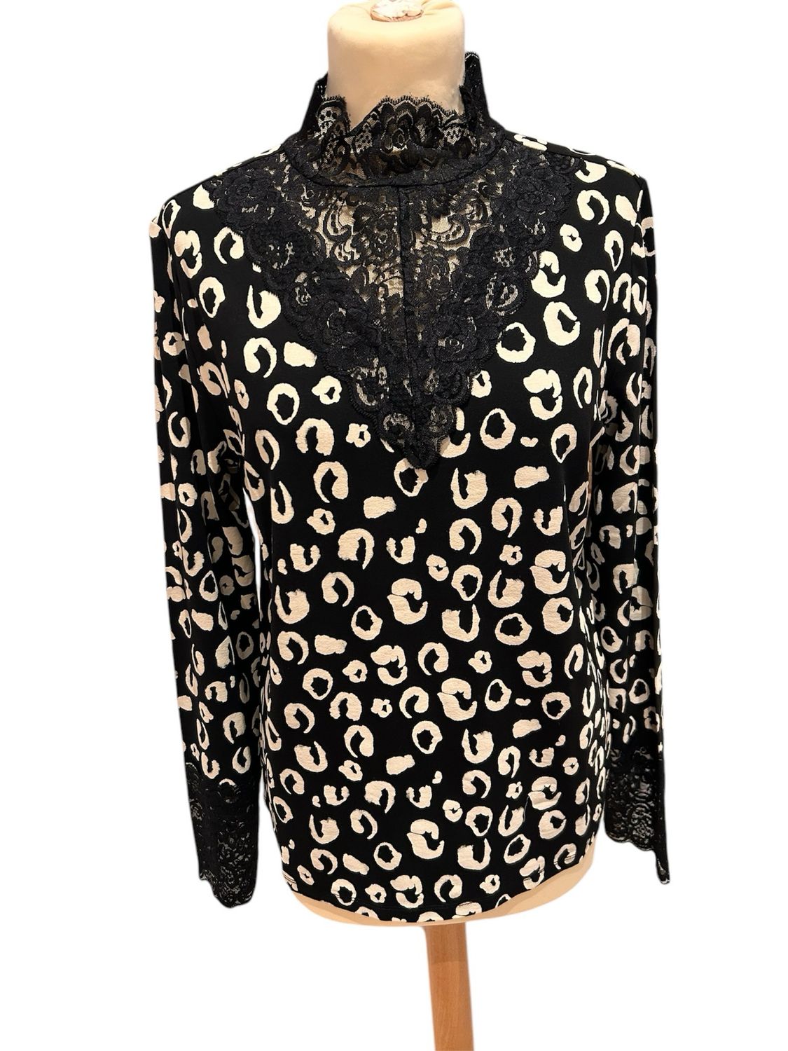 Esqualo blouse