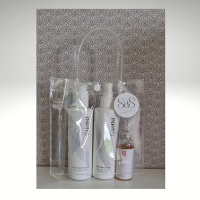 Duo voor basis gelaatsreiniging + gratis vitalizing lotion