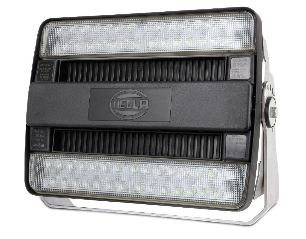 Extra Grote Werklamp - Hella Marine Hypalume 110/230V - Close Range