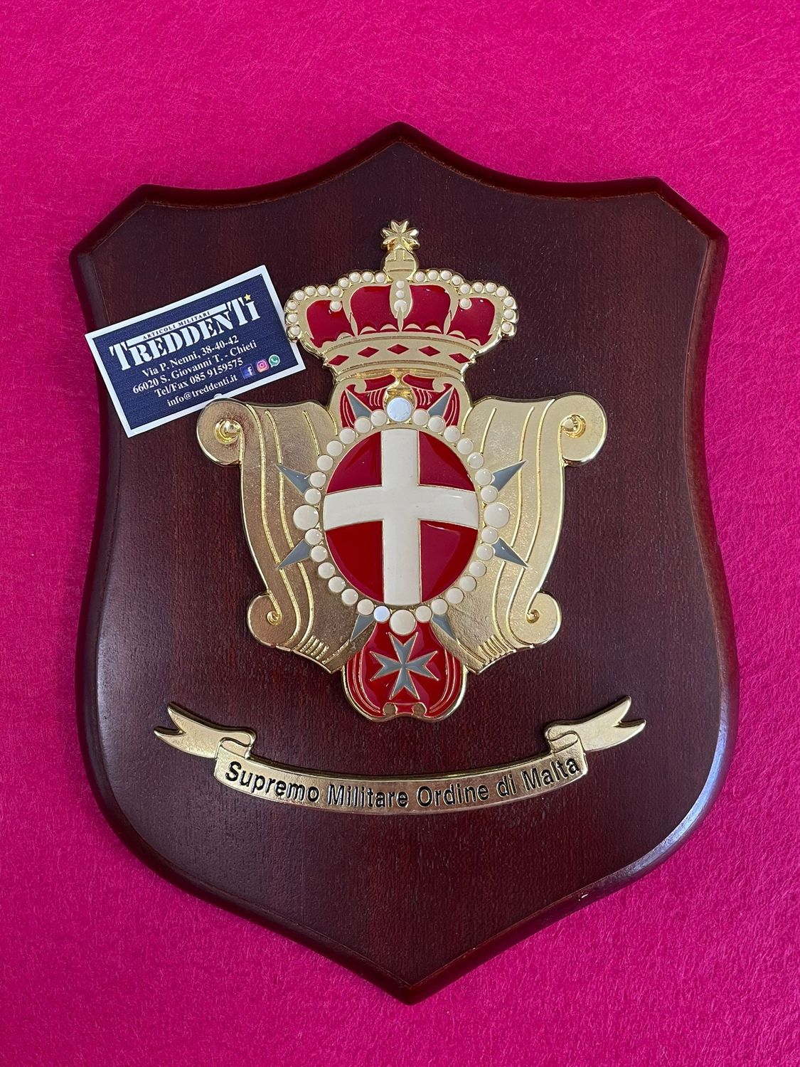 Crest S.M.O.M