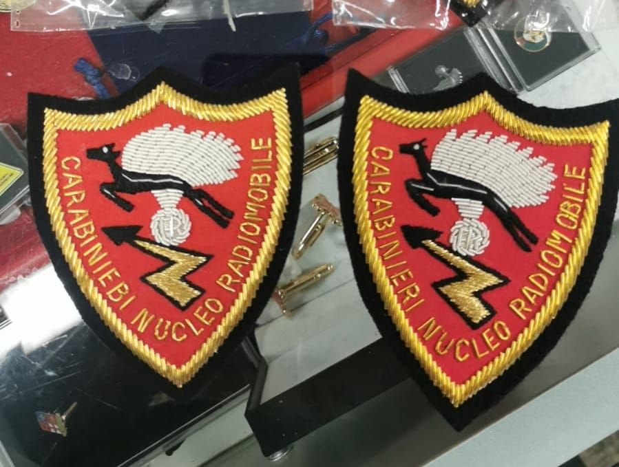 Scudetto Omerale Carabinieri Nucleo Radiomobile Ricamato a mano