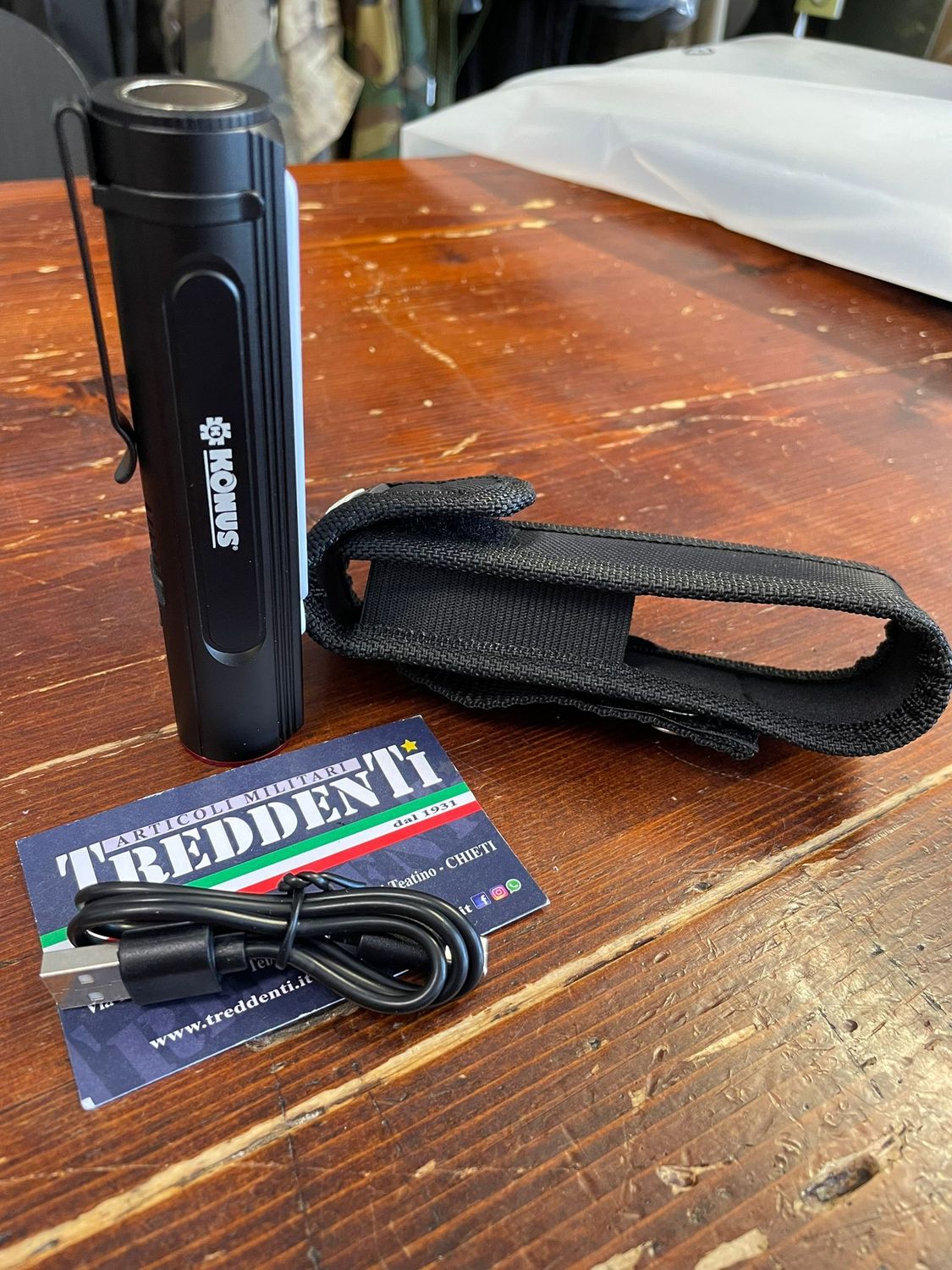 Torcia Ricaricabile 2000 lm Torcia Ricaricabile 2000 lm