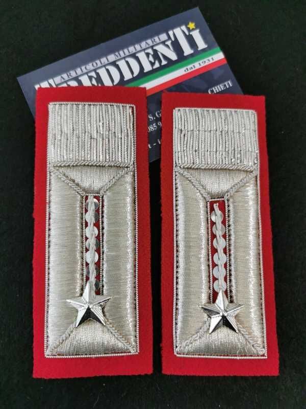 Alamari ricamati da giacca con stelle metalliche Alamari ricamati da giacca con stelle metalliche