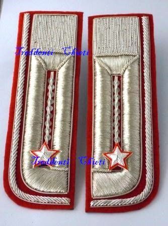 Alamari ricamati lisci da giacca con stelle in metallo per Luogotenenti CC Alamari ricamati lisci da giacca con stelle in metallo per Luogotenenti CC