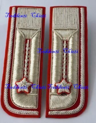 Alamari ricamati lisci da giacca con stelle ricamate per Luogotenenti CC Alamari ricamati lisci da giacca con stelle ricamate per Luogotenenti CC