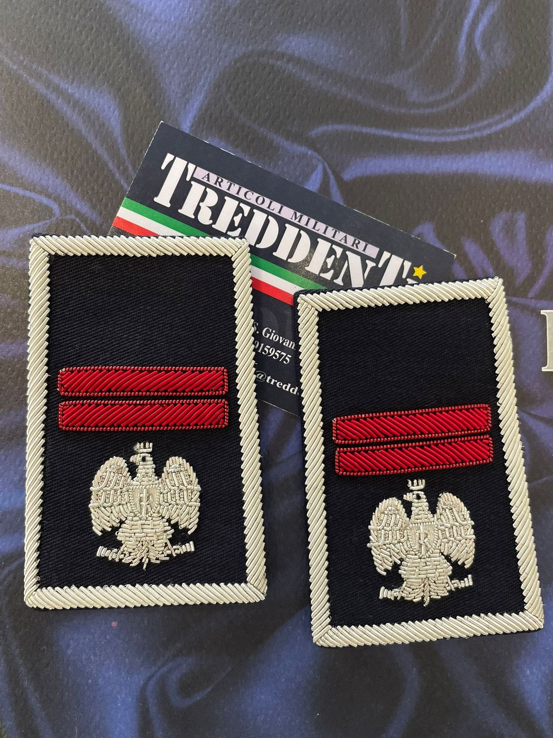 Tubolari ricamati Assistente Tubolari ricamati Assistente