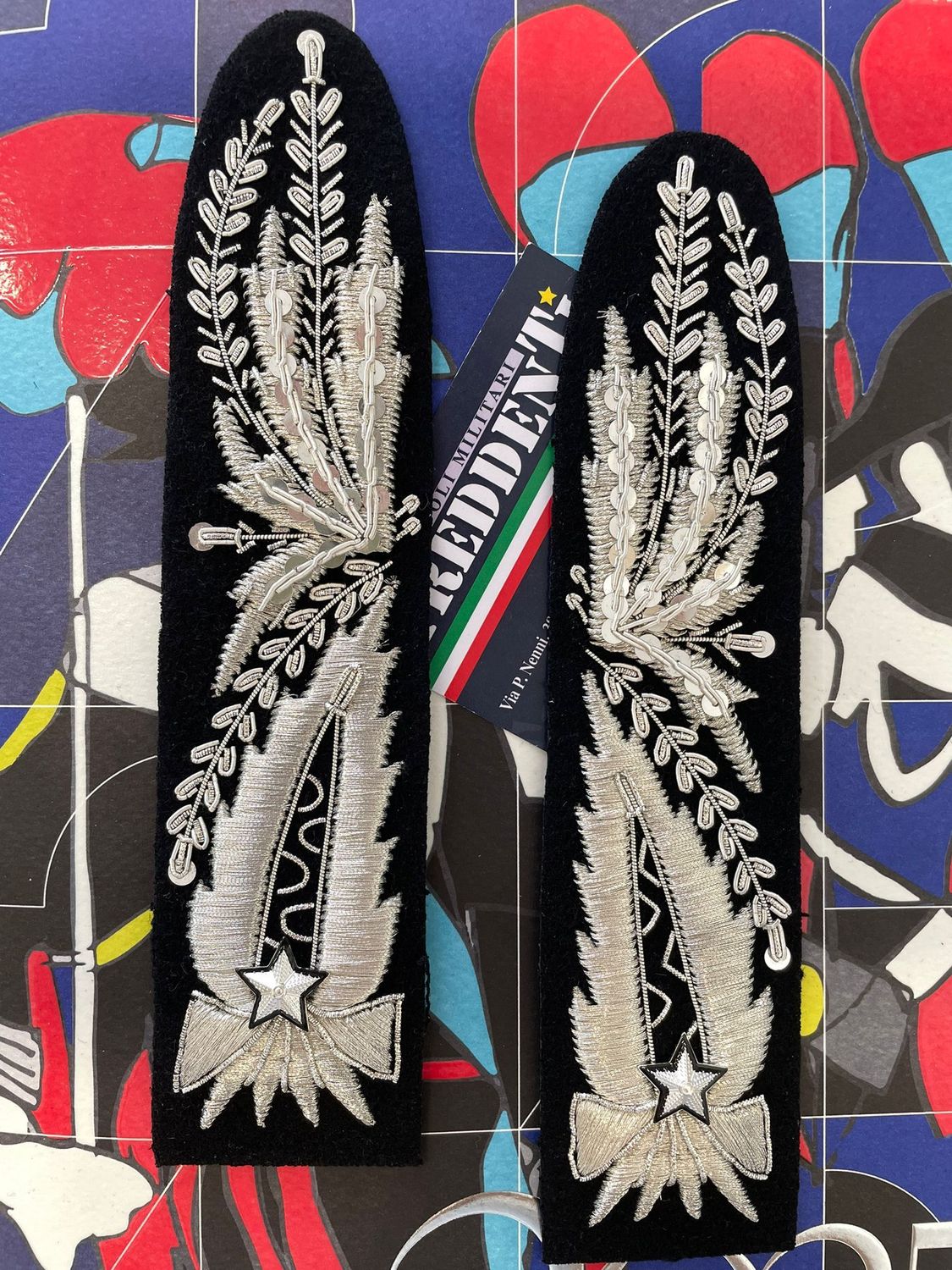 Alamari fiorame Ufficiale Carabinieri con stelle Alamari fiorame Ufficiale Carabinieri con stelle