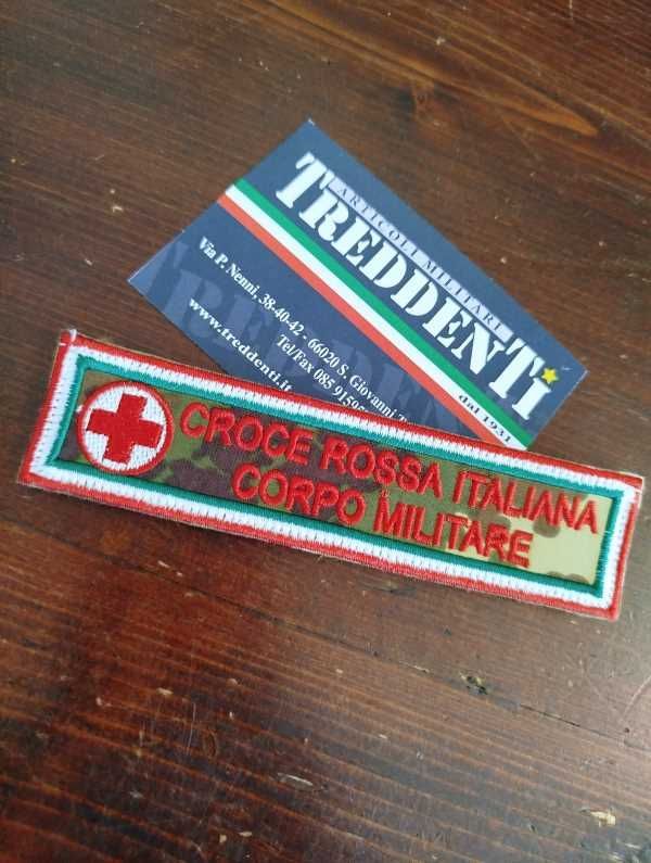 Scritta toppa ricamata velcro CRI militare fondo vegetato Scritta toppa ricamata velcro CRI militare fondo vegetato