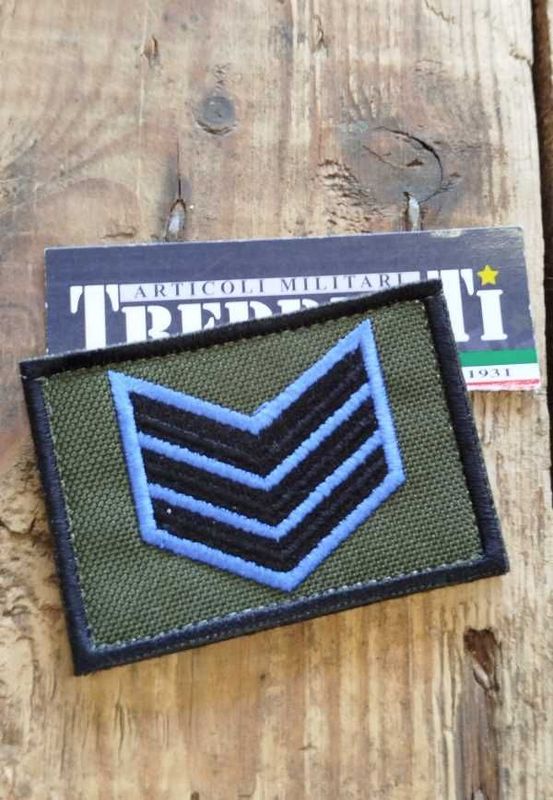 Grado velcro per caporale maggiore VFP4 Esercito Italiano EI. Fondo verde