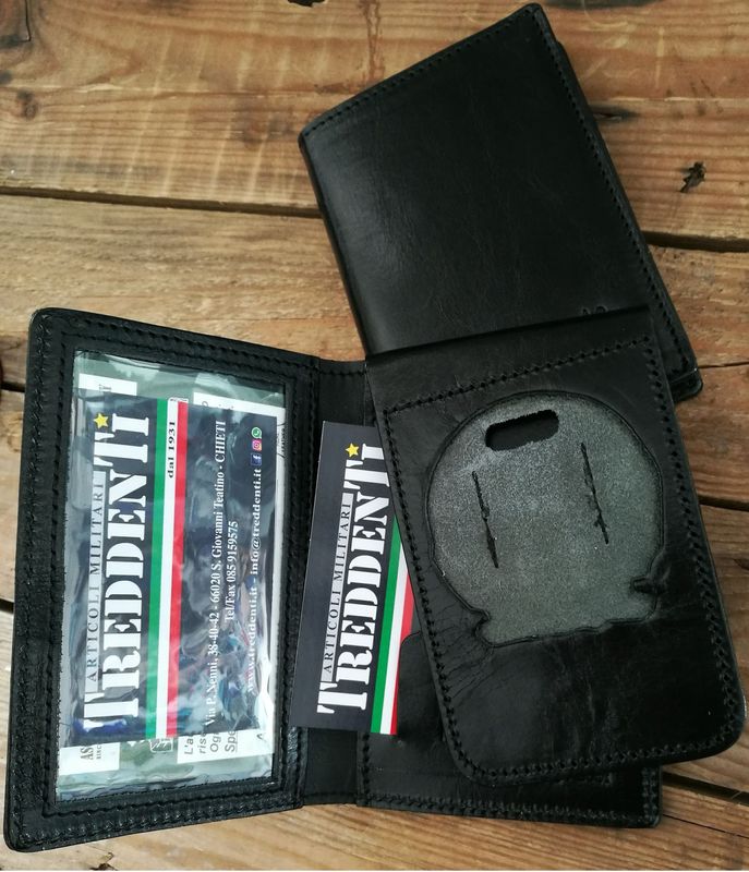 Portafoglio Carabinieri  in pelle Ascot 600 con placca