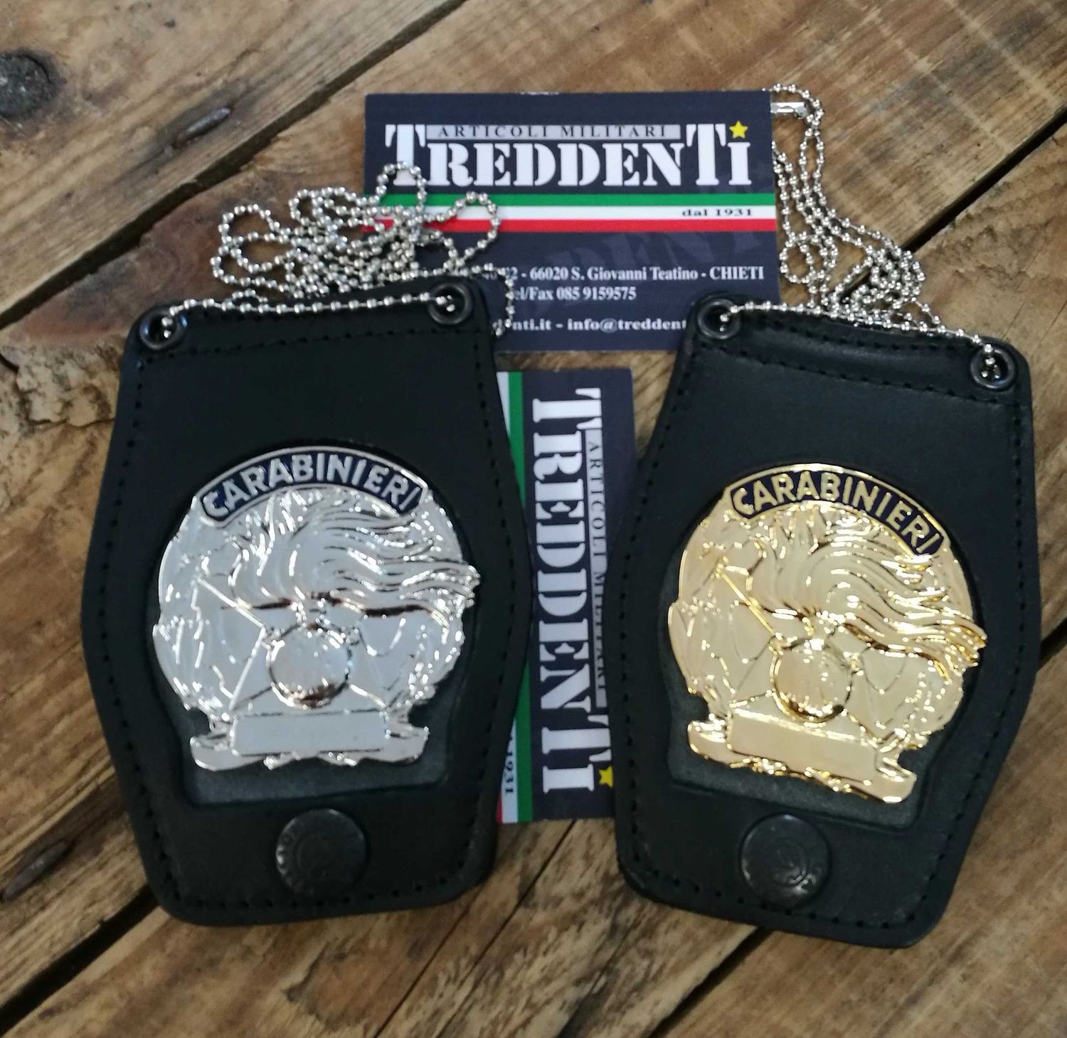 Porta placca in pelle Carabinieri da cintura o da collo Vega Holster 1WB con placca