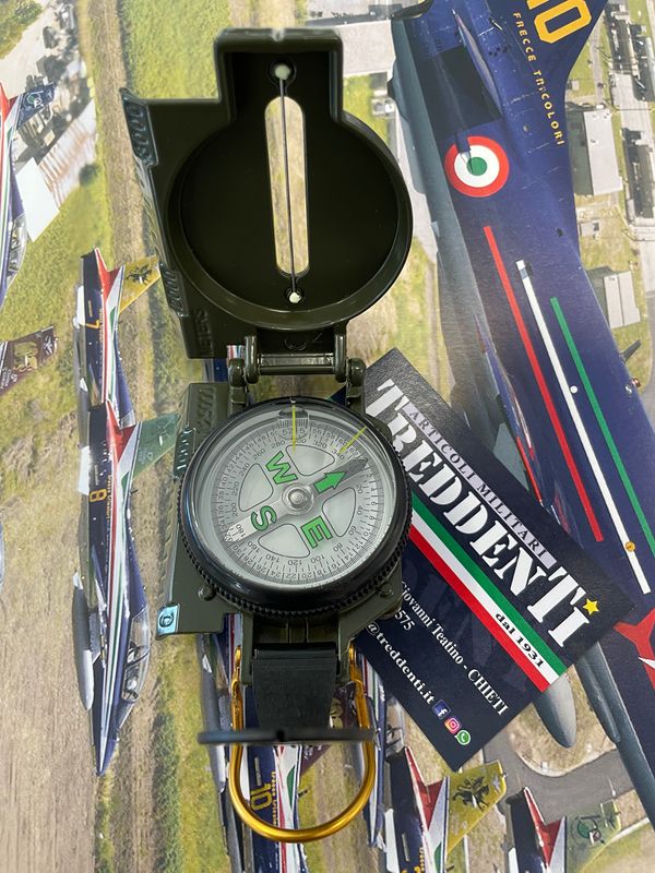 Bussola Compass militare in metallo ad olio