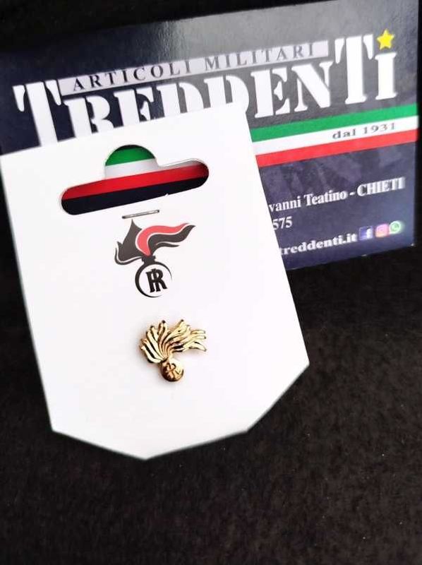 Distintivo fiamma colore oro lucido Carabinieri da giacca