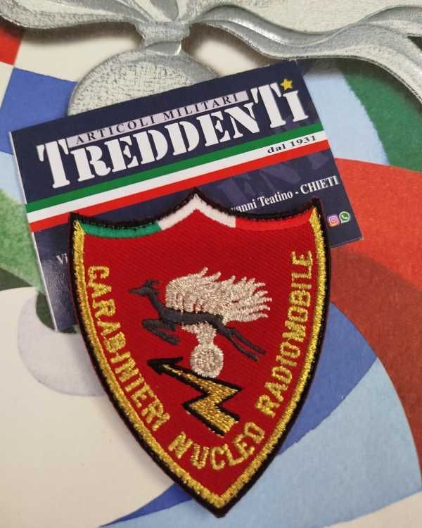 Scudetto toppa Omerale Carabinieri Nucleo Radiomobile Ricamato a macchina con tricolore Scudetto toppa Omerale Carabinieri Nucleo Radiomobile Ricamato a macchina con tricolore