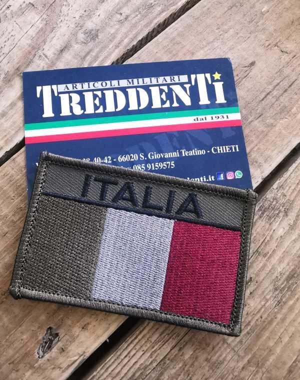Toppa ITALIA Ricamata su fondo verde colori bassa visibilità con Velcro