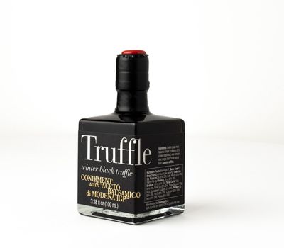 Balsamico azijn met wintertruffel IGP Modena 5 jaar gerijpt op vat
