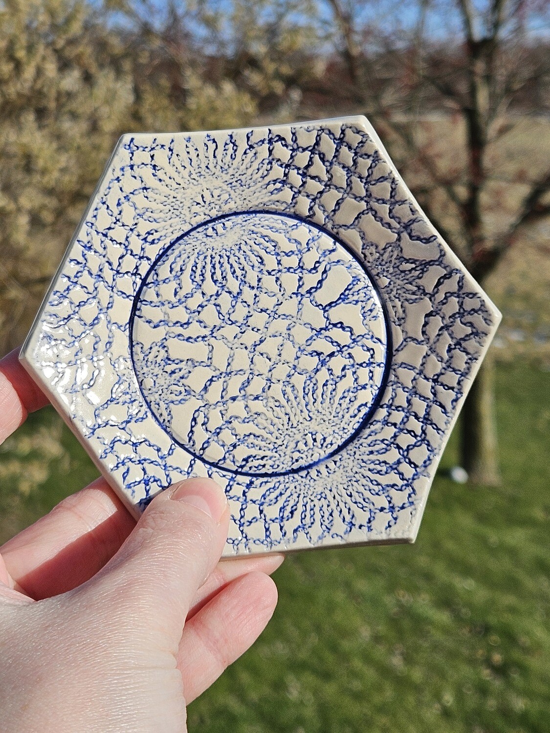 Lacey Dish