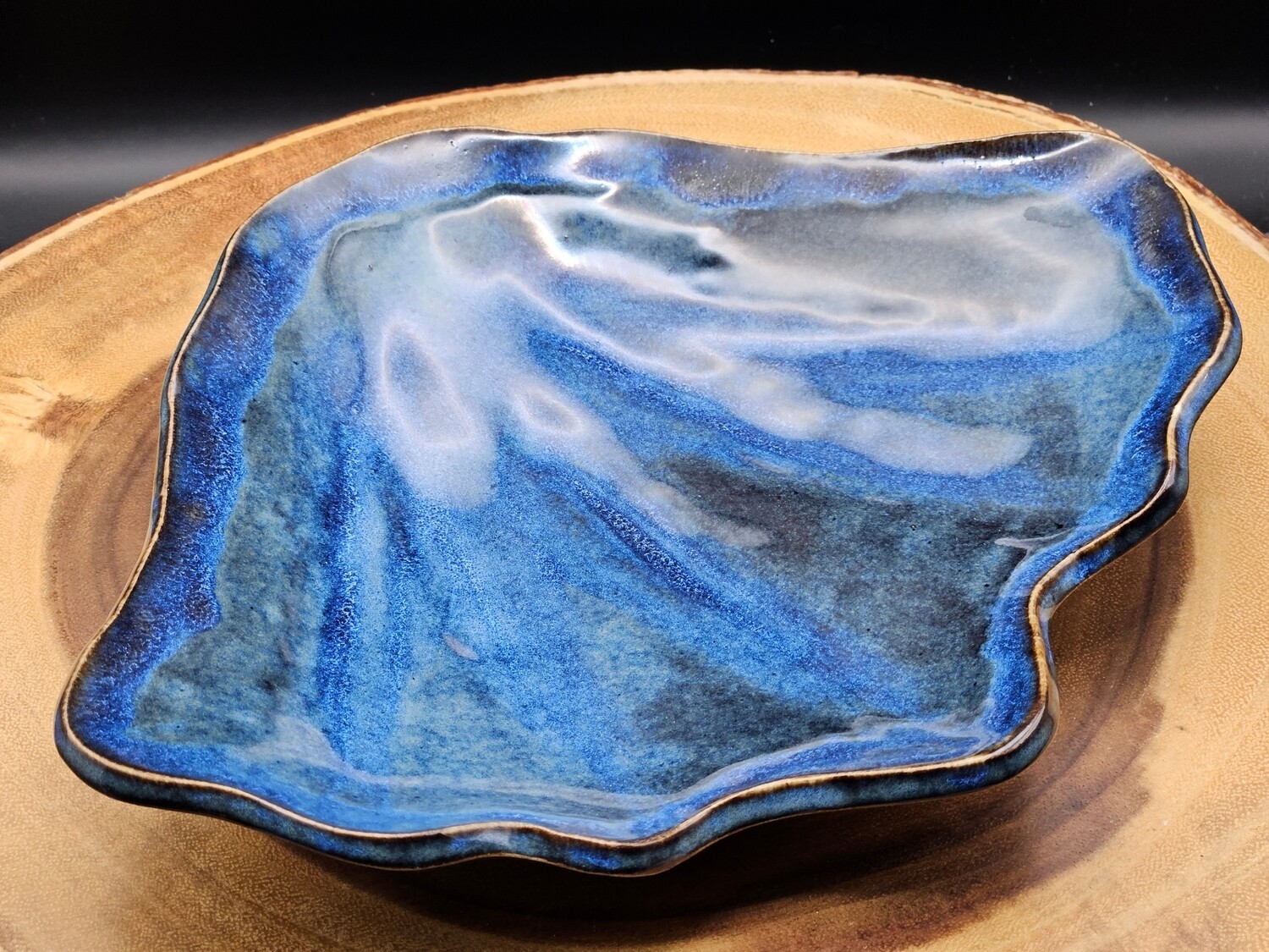 Large Shell Dish