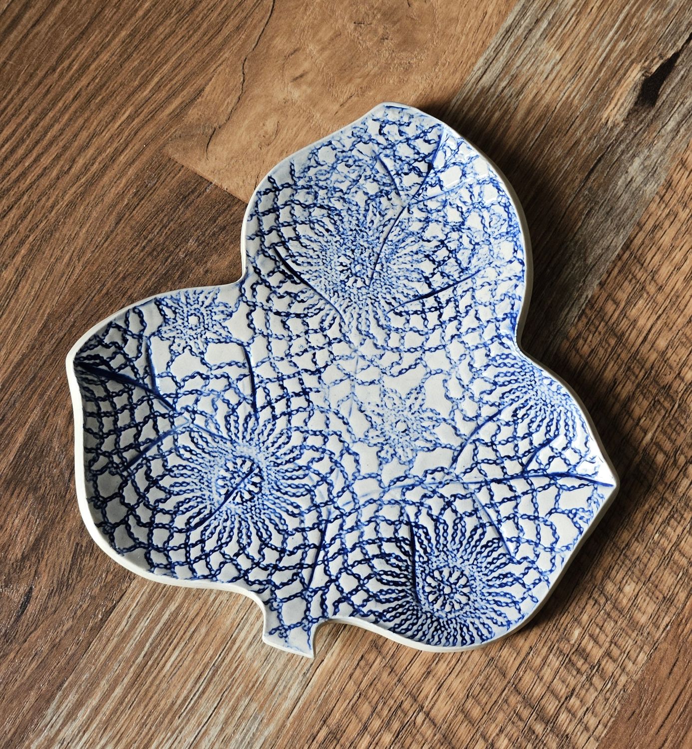 Lacey Leaf Trinket Dish